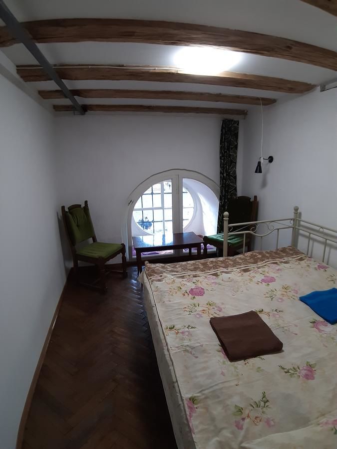 Хостелы Art Hostel Львов-19