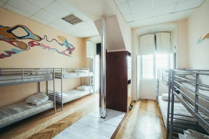 Хостелы Art Hostel Львов-50