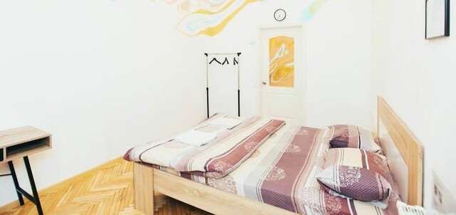 Хостелы Art Hostel Львов-44