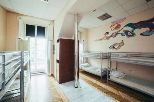 Хостелы Art Hostel Львов-50